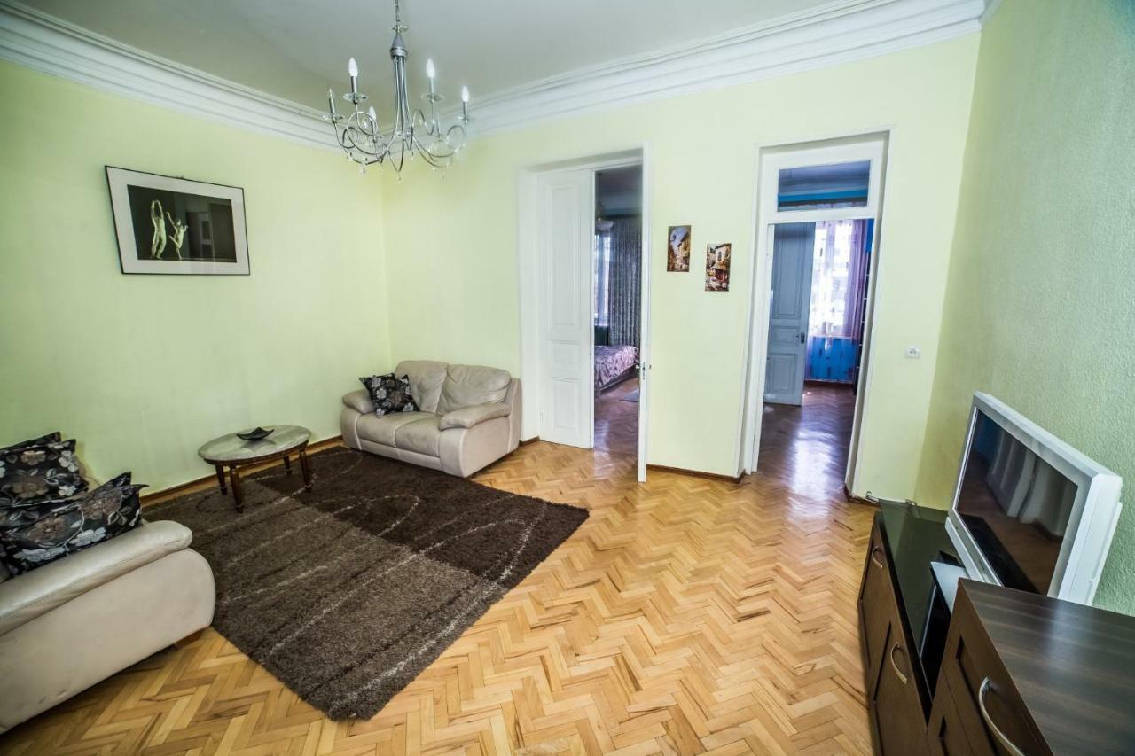 Gold District Apartment Tiflis Dış mekan fotoğraf
