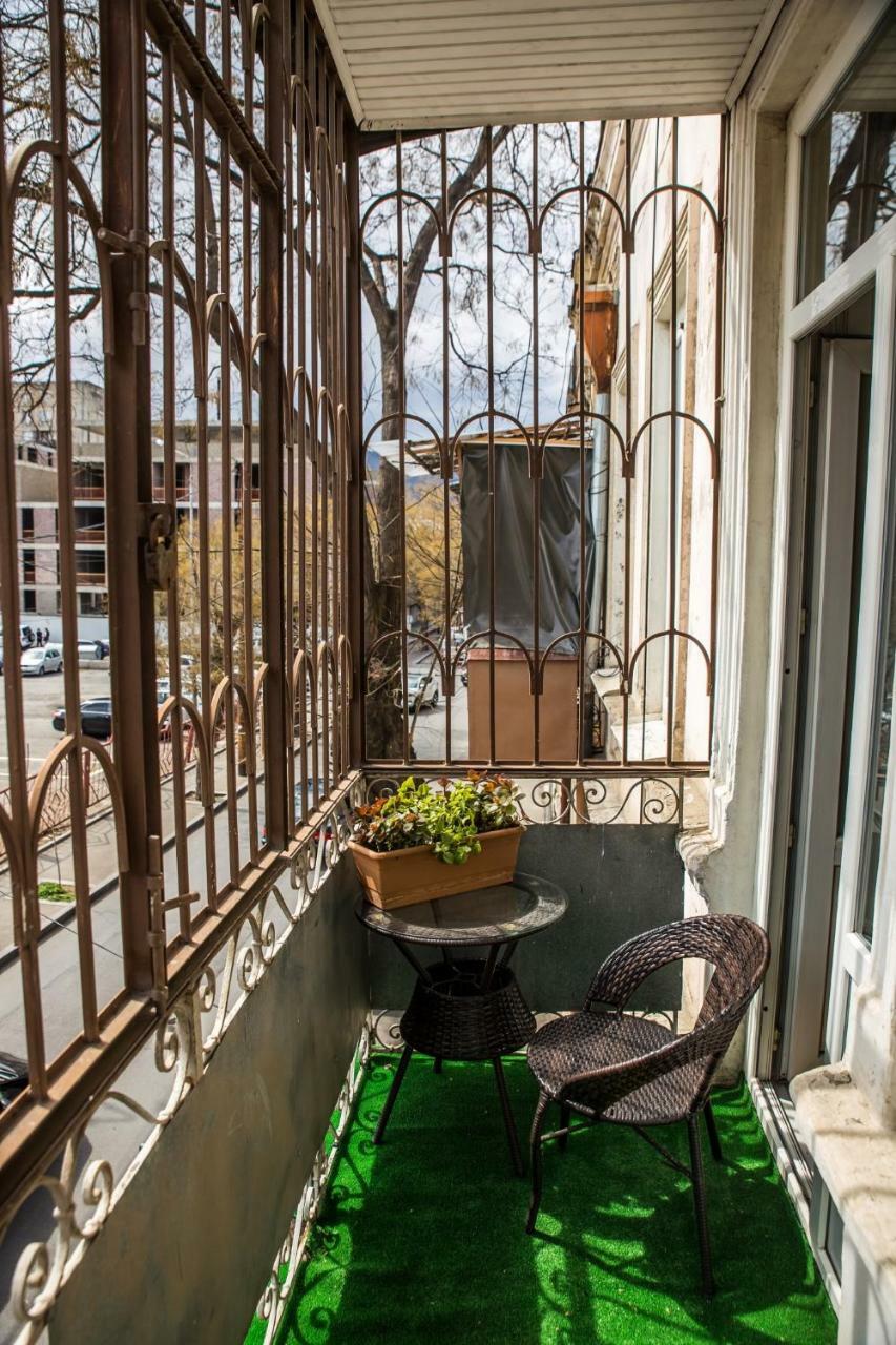 Gold District Apartment Tiflis Dış mekan fotoğraf