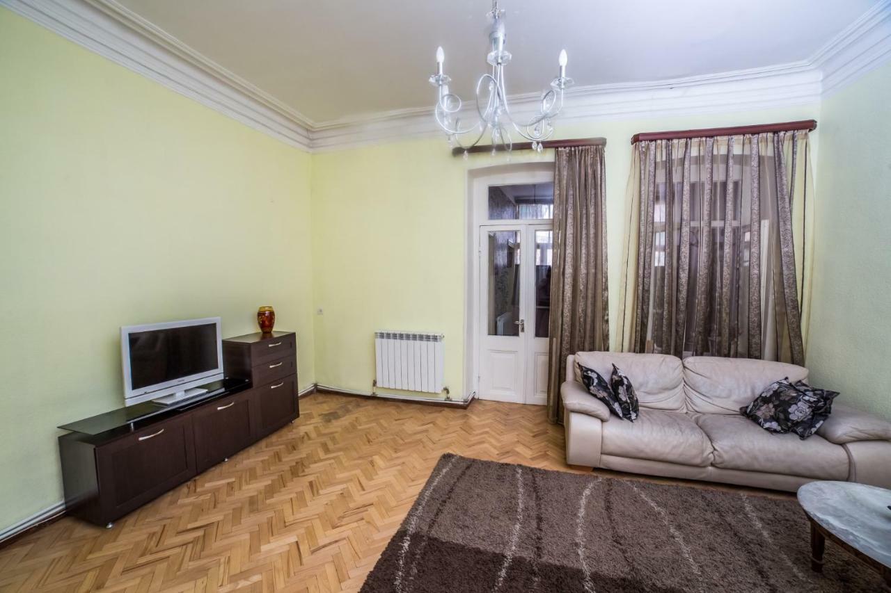 Gold District Apartment Tiflis Dış mekan fotoğraf