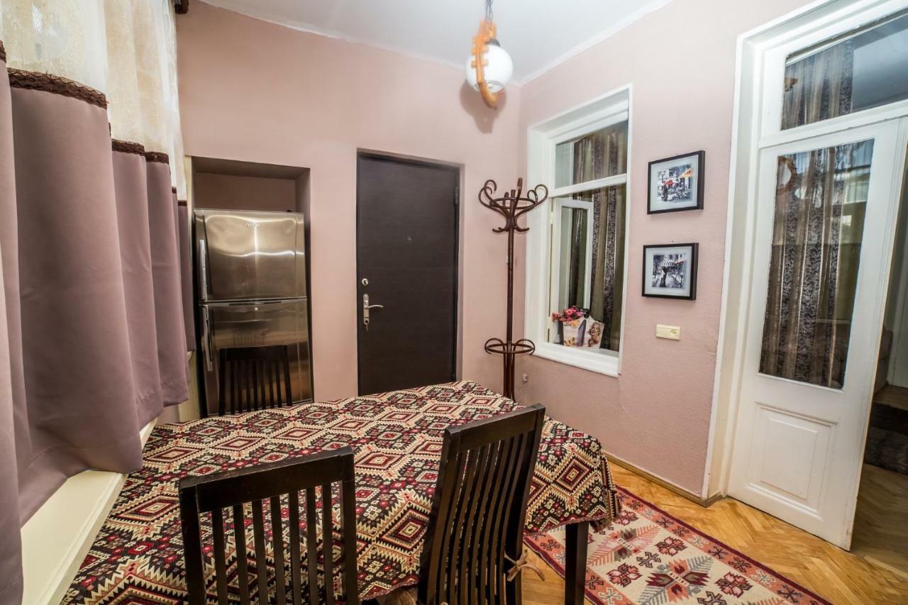 Gold District Apartment Tiflis Dış mekan fotoğraf