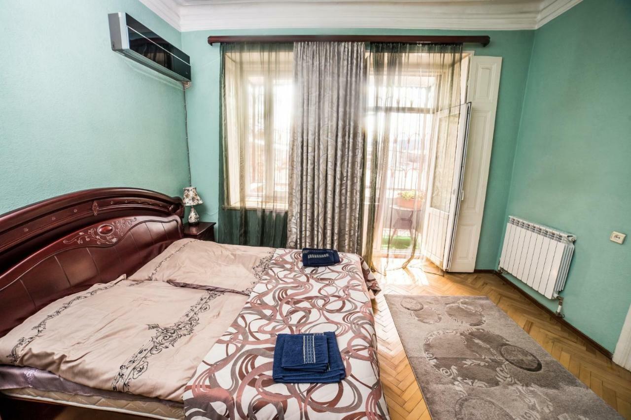 Gold District Apartment Tiflis Dış mekan fotoğraf
